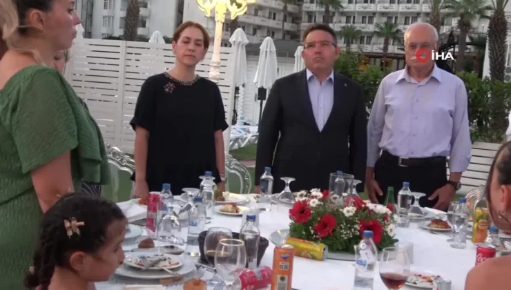 Marmaris’te 15 Temmuz şehitleri anısına yemek programı düzenlendi