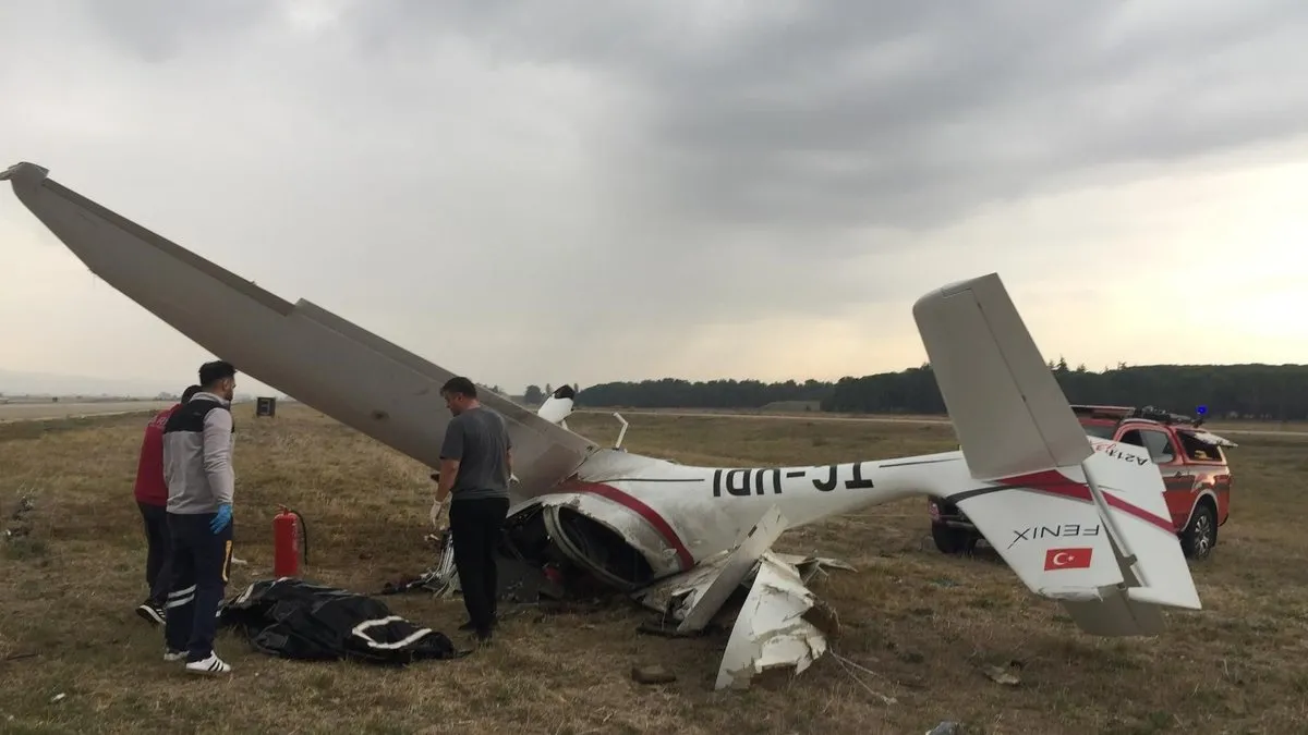 Uçak kazaları ile ilgili çarpıcı tespit Kaptan Pilot Ahmet İzgi: Az yaksın diye fiberglas uçak tercih ediliyor, o da pilotları öldürüyor